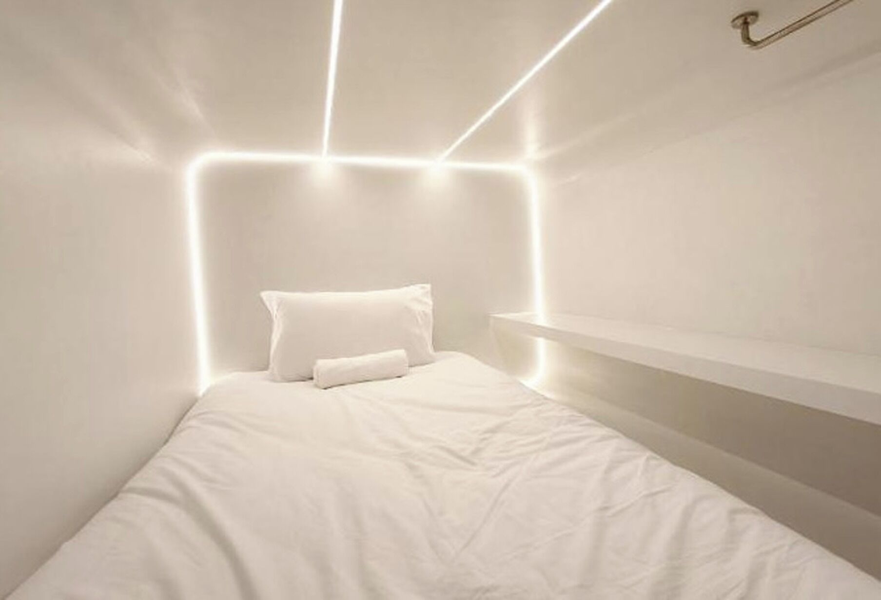 In-room safe, desk, free WiFi, bed sheets