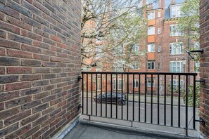 House - Large Chelsea Home With Private Garden (London)