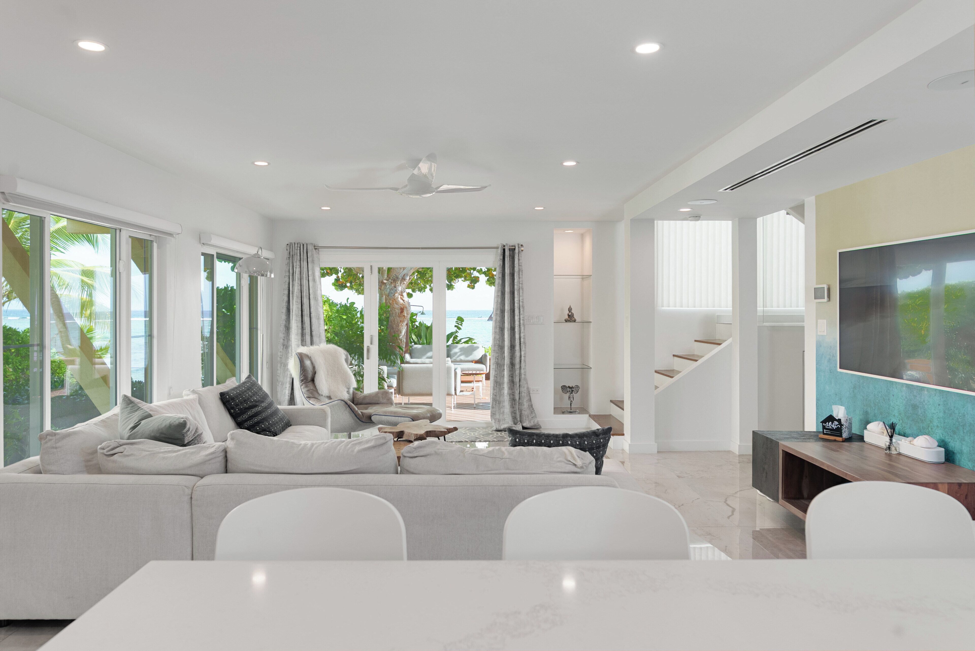 リビング エリア