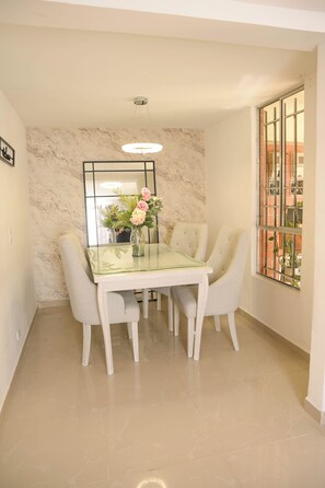 Dining - Beautiful accommodation with a view of Medellín (Medellín)