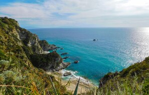 Beach - Nice apartment in Ricadi with WiFi (Ricadi)