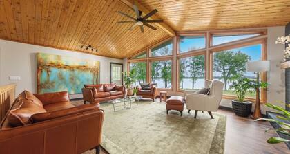 Lakeside Haven at Wells Lake
Lakefront, Pool Table, Events Space & Fully Loaded