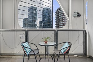Terrace/patio - 1BR Docklands | Walk to Marvel Stadium + Balcony (Docklands)
