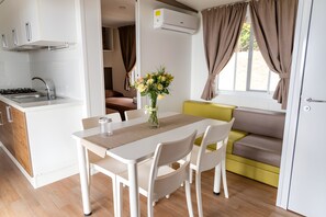 Dining - Sea View - 40 Parallelo - Deluxe 19, Marina di Camerota, Italy (Marina di Camerota)