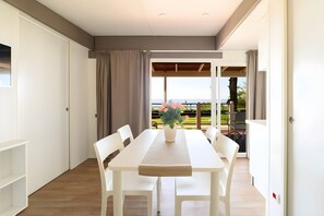 Dining - Sea View - 40 Parallelo - Superior 12, Marina di Camerota, Italy (Marina di Camerota)
