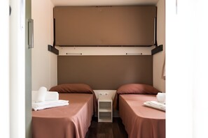 2 bedrooms, free WiFi, bed sheets - Sea View - 40 Parallelo - Deluxe 3, Marina di Camerota, Italy (Marina di Camerota)