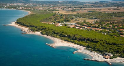 Vigna Apartment Relax Near The Sea, Cecina, Italy
