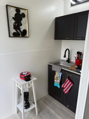 Interior - Cozy 2-bedroom (Kissimmee)