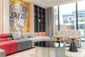 Living area - Regal Riverside Villas (Đa Nang)