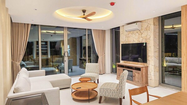 Villa Prestigio, vista al río