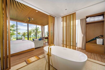 Regal Riverside Villas