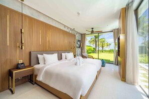 Luxury Villa, Ocean View - Regal Riverside Villas (Đa Nang)