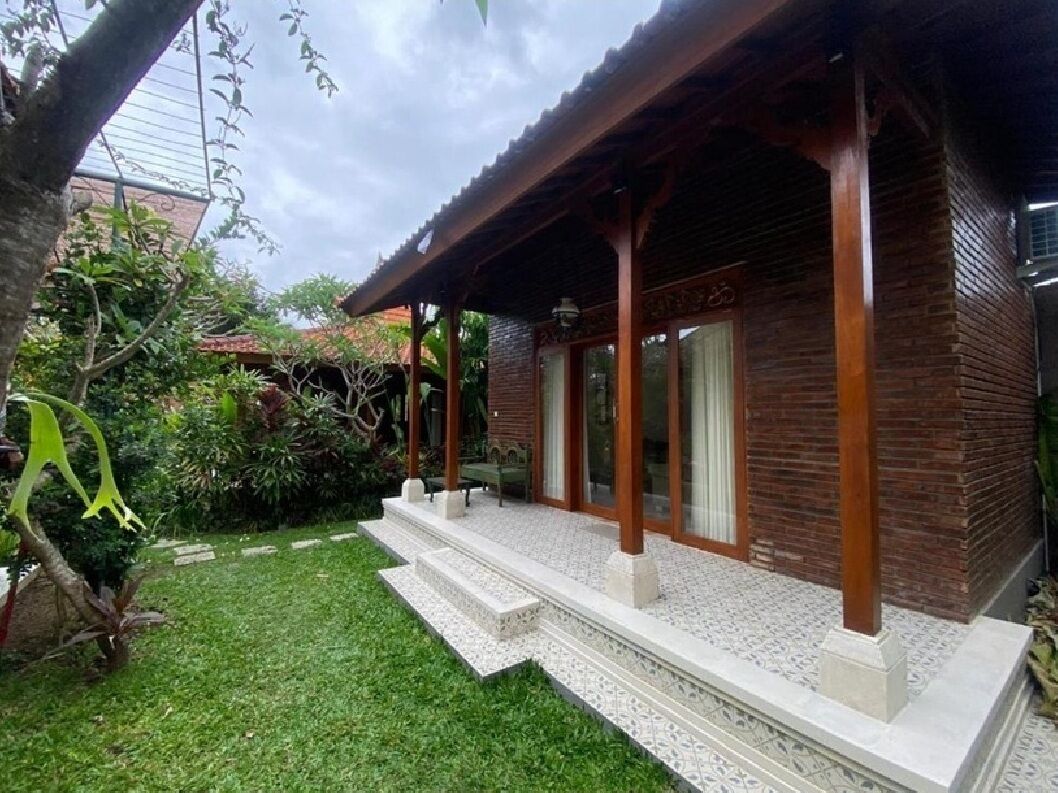 Kahden hengen deluxe-huone, näköala puutarhaan | Terassi/patio