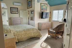 Room - Town of Rehoboth Beach dog-friendly house close to beach & restaurants (Rehoboth Beach)