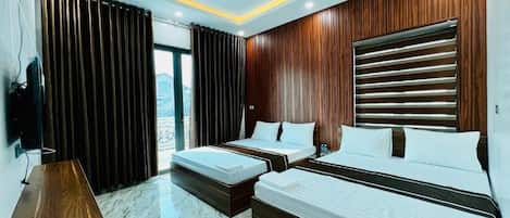 Basic Studio, Balcony, City View