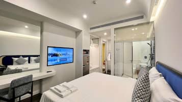 Family Apartment, Balcony, City View