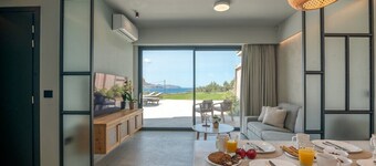 Nusa Retreat - Seaview luxury residences - ideal for groups 