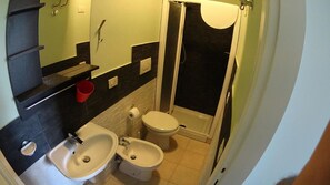 Shower, hair dryer - LE SOLANE - LE SOLANE MONOLOCALE (Campo nell'Elba)