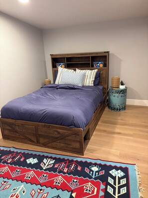 Room - Quaint 1-bedroom house with AC in lovely Los Gatos (Los Gatos)