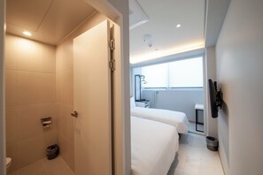 Desk, free WiFi - K-Grand Hostel Sinchon (Seoul)