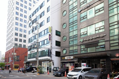K-Grand Hostel Sinchon