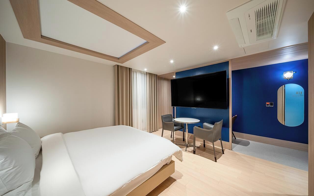 Avenue SKY View | 高級寢具、羽絨被、客房內保險箱、免費無線上網
