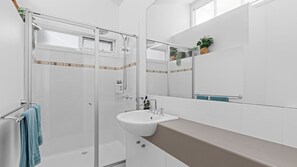 Shower - Beachcomber - Point Lonsdale (Point Lonsdale)