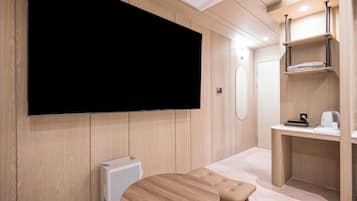 Avenue Diamond | Interior