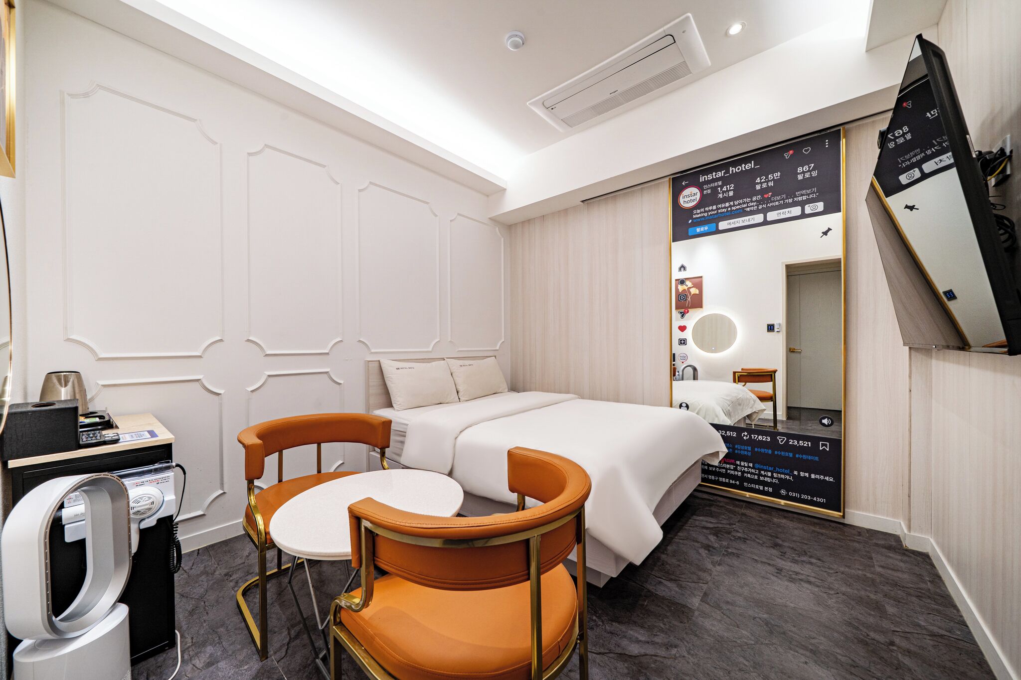 Standard Room (Design assigned at random) | Premium bedding, down comforters, soundproofing, WiFi (free)