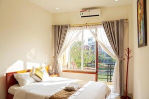 Room - Khach san 68 Dong Hai (Dong Hoi)