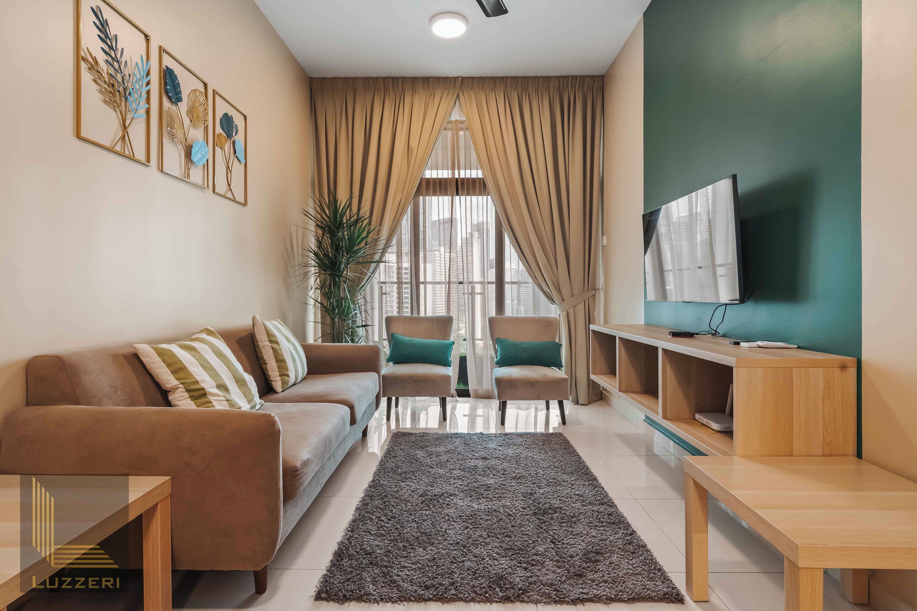 Apartment, 3 Bedrooms, City View | Living area