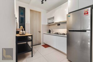 Apartemen, 3 kamar tidur, pemandangan kota | Dapur pribadi