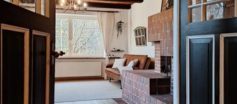 Apartment with garden & fireplace, 5 min. from the beach, dogs welcome!