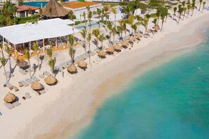 Beach towels - Jungle Vibes Akumal | Beach Access | Rooftop Pools (Tulum Municipality)