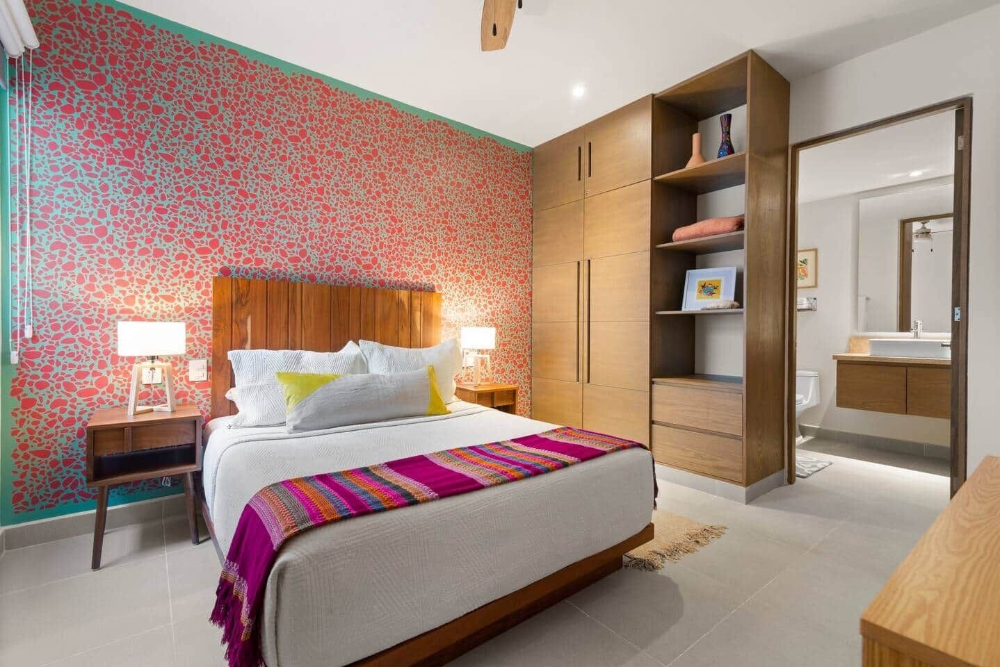 3 bedrooms, in-room safe, iron/ironing board, WiFi
