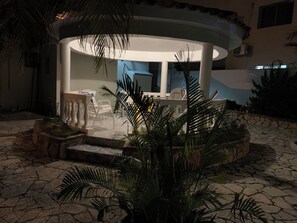 Terrace/patio - Spacious house with private pool in the center! Ideal for families or groups (San Pedro de Macorís)