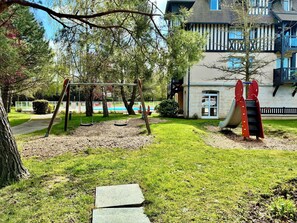 Children’s area - Quiet 2-room apartment on the heights of Deauville (Deauville)
