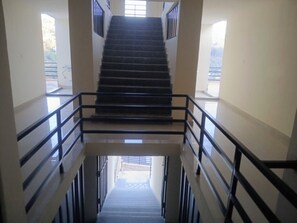 Interior - Malabar Cottage - Kodaikanal (Kodaikanal)