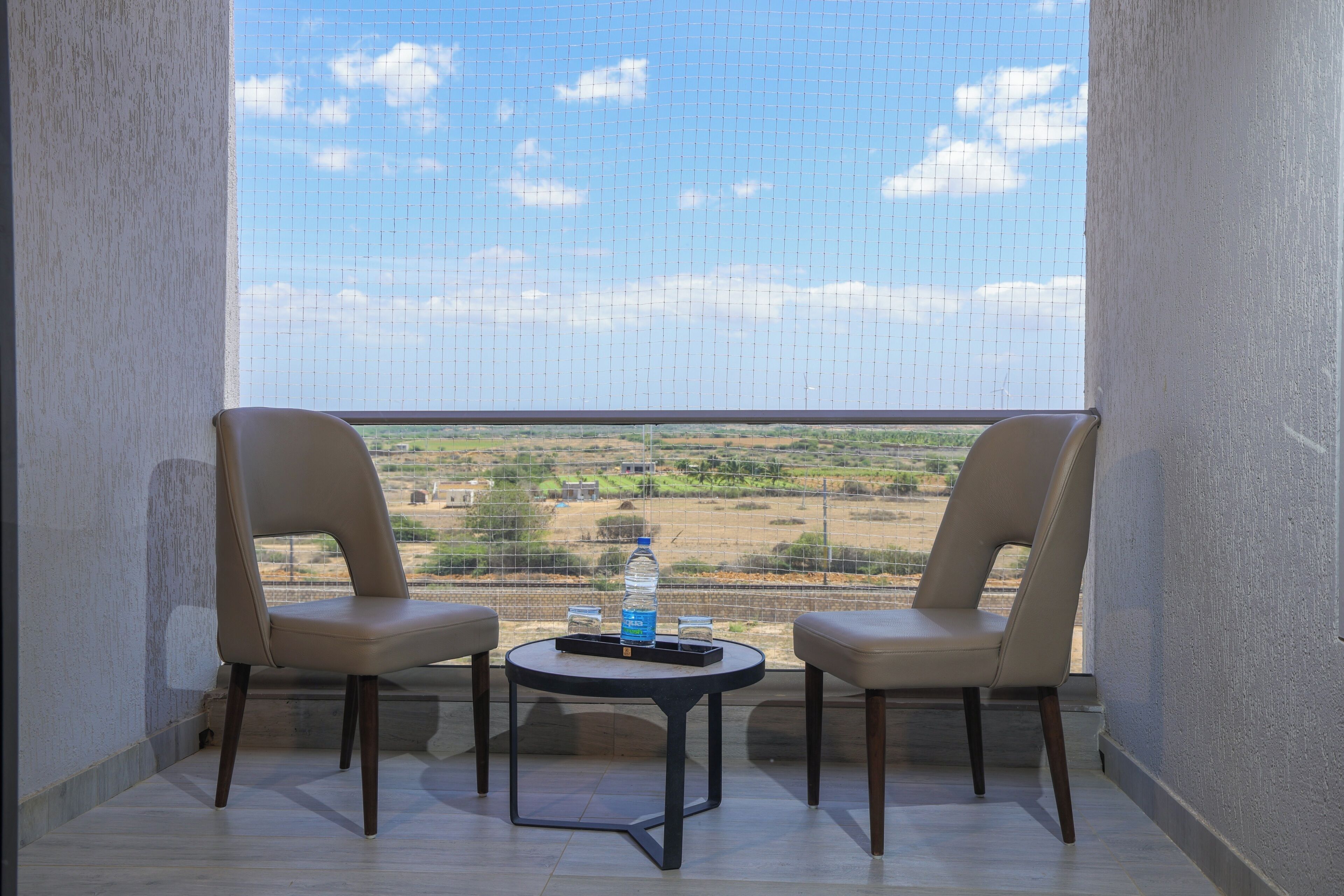 Estudi, vistes al jardí | Àrea exterior de l'allotjament