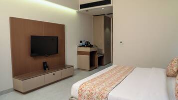 Habitació Club, vistes al jardí