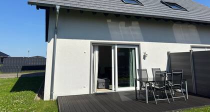 Moderne Ferienwohnung mit Sauna & Terrasse