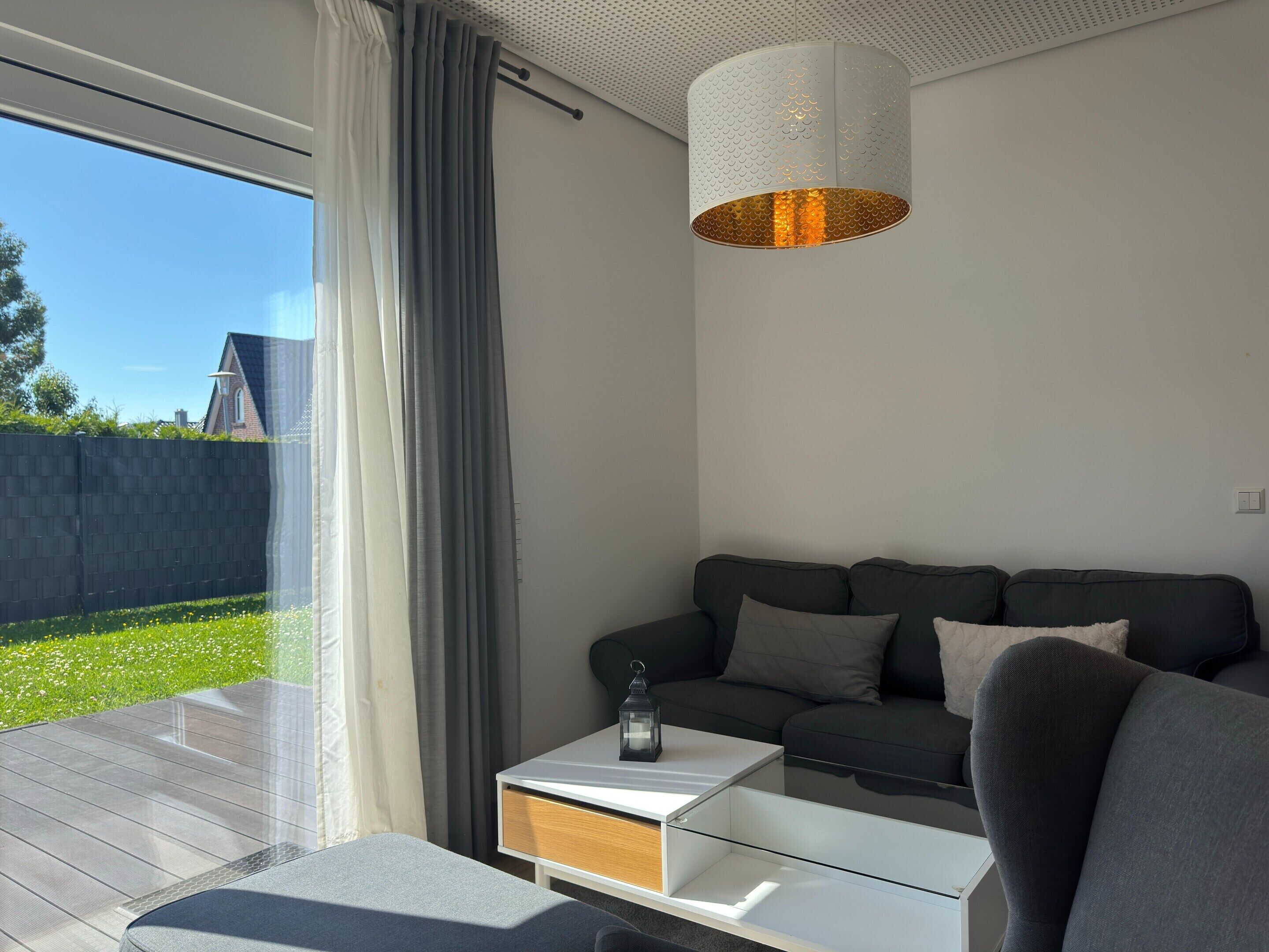 Classic Apartment, 4 Bedrooms | Living room