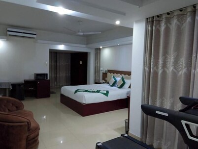Hotel Crown
