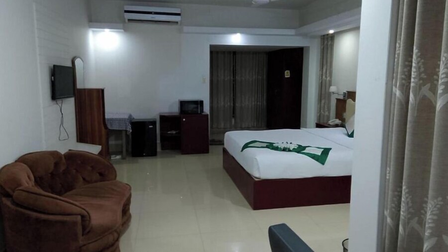 Hotel Crown