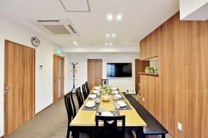 Dineren