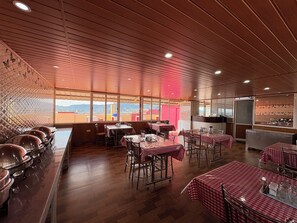 Restaurant - MMR Grand Inn Ooty (Ooty)