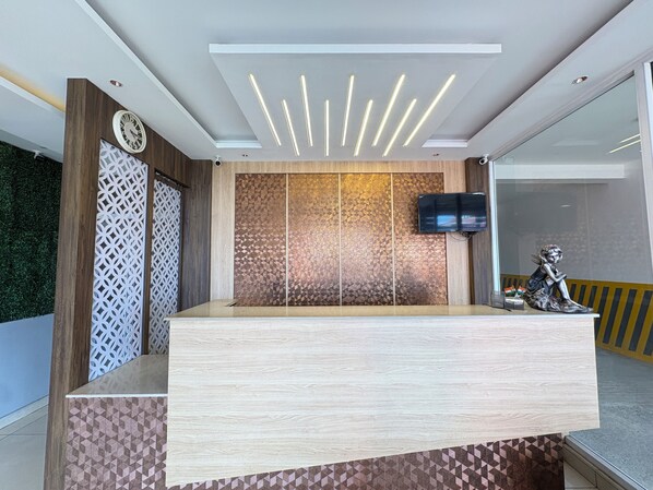 Reception - MMR Grand Inn Ooty (Ooty)