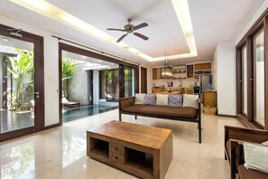 Villa, 3 Schlafzimmer, eigener Pool | Innenbereich