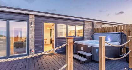 106 Residence-UKC9138
