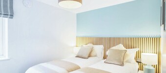 106 Residence-UKC9138
